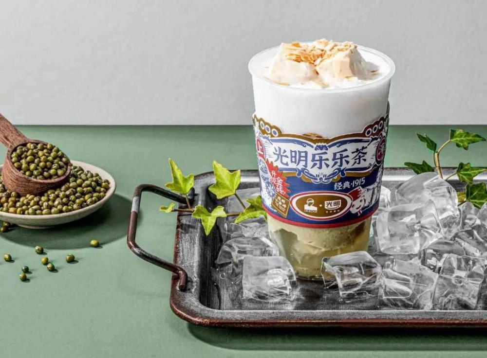 30元/杯還受追捧！奶茶上加雪糕的產(chǎn)品，為什么讓人心動？(11)